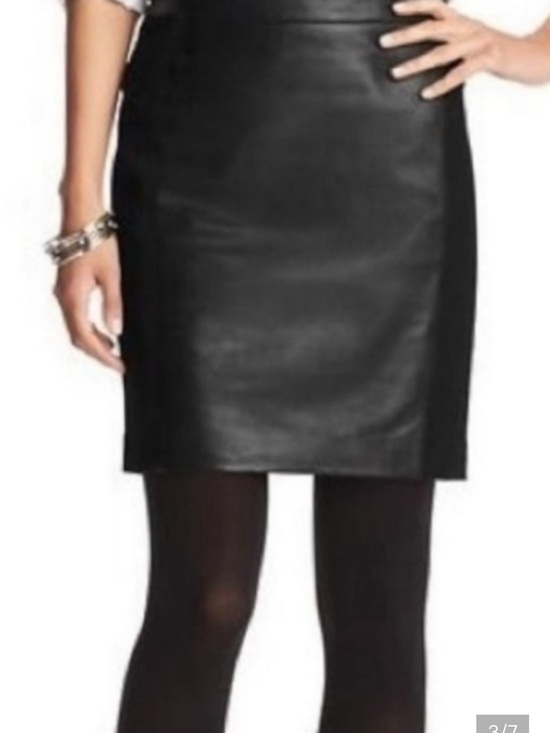 Dresses & Skirts - Loft Genuine Leather Black Paneled Pencil Mini Skirt